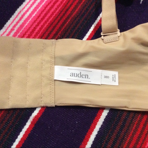 NWT AUDEN WOMEN’S CONVERTIBLE BRA 
5 WAYS TO WEAR. - Picture 10 of 16